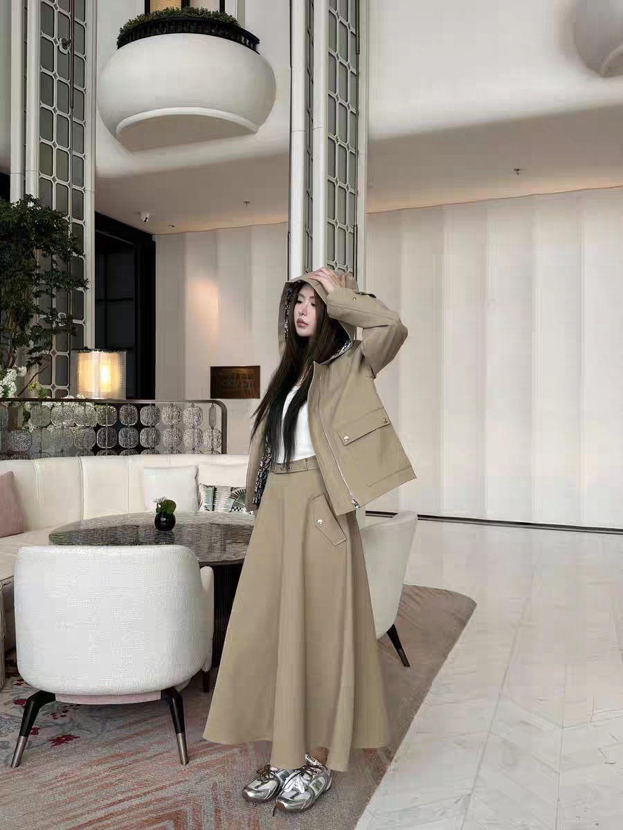 2026春季新款韩版宽松显瘦连帽外套+高腰半身裙两件套套装女