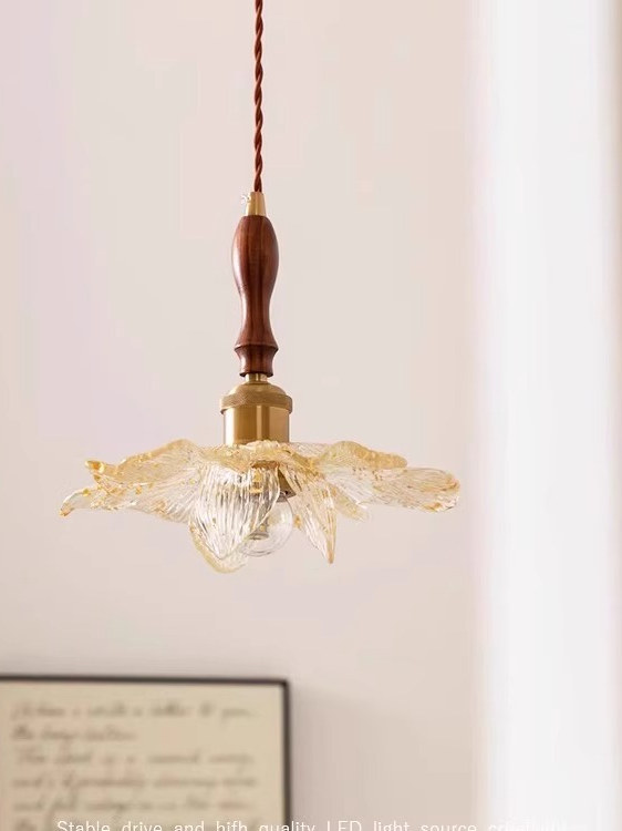 简约吧台中古花瓣餐厅吊灯胡桃色三头长餐桌灯法式覆古莲韵过道灯