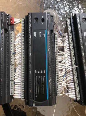 议价-台达PLC出售，型号DVP64ES300T。成色漂亮99新，