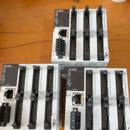 议价-三菱FX5UC-96MT/D PLC模块，原装正品，带原厂标