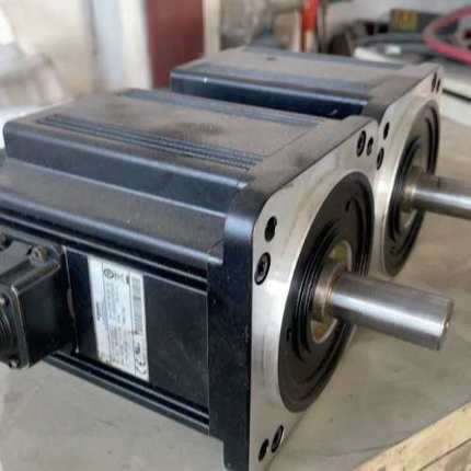 议价-施耐德伺服电机 BCH1304N02A1C 2KW功率