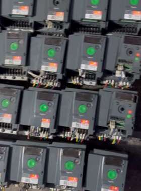 议价-施耐德变频器，ATV310HU22N4E，2.2KW，拆机件