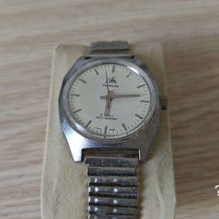 议价-上海牌老机械表,7120机芯,19钻,表盘干净整洁,钢表带完