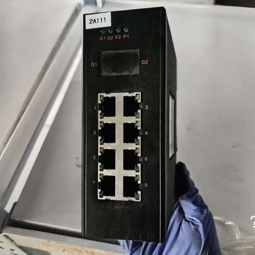 议价-二手拆机工业交换机CRS508成色如图实物拍摄正常拆机功能包