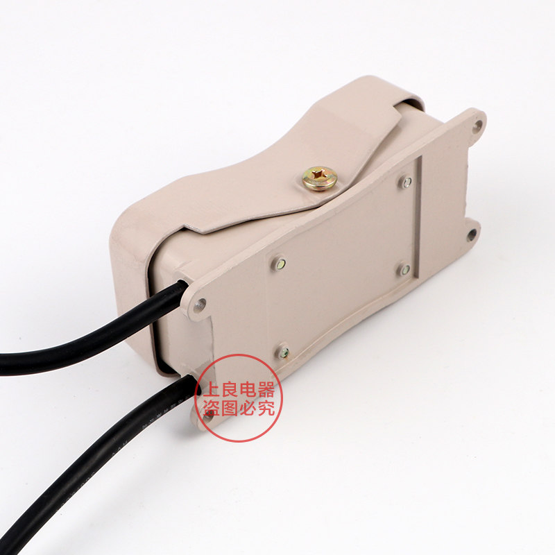 脚踏开关 踏板电源控制器 YDT1-20 101 脚踩 倒顺开关带双头线,童装/婴儿装/亲子装,儿童装饰手表,淘宝优惠券,粉丝福利购,淘宝优惠卷