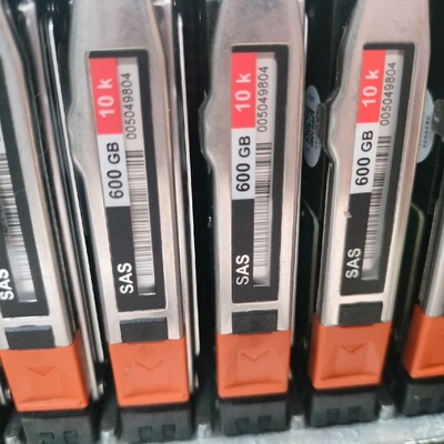 EMC VNX 600G 2.5 10k 005049804