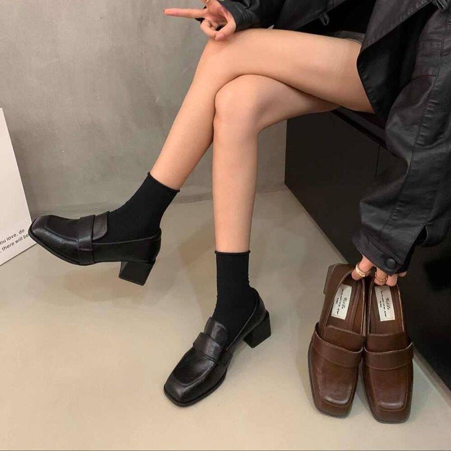 潮牌英伦风复古单鞋小皮鞋粗跟方头乐福鞋秋冬款一脚蹬黑色女鞋子