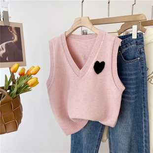 特大码300斤甜美日系爱心刺绣无袖坎肩叠穿v领马甲针织衫女妹妹