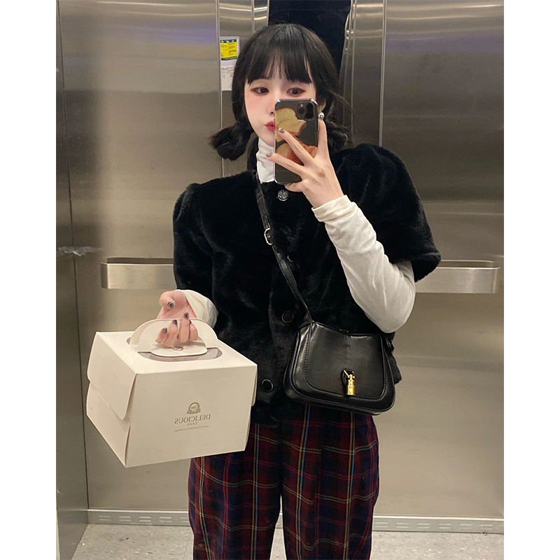 顽童大人WANANTONG小香风毛毛外套