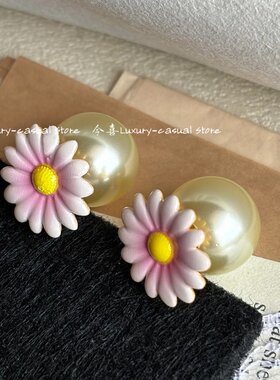 甜美粉色花朵蜜蜂耳钉耳环