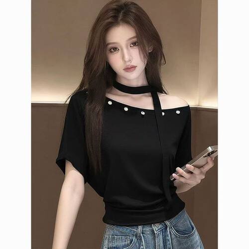 设计修身斜肩亮片短袖辣妹T恤女2026露肩夏季新款不规则短款上衣