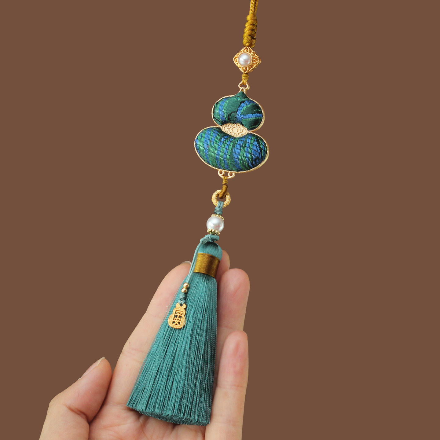 汽车挂件车内平安吊饰非遗手工锦布葫芦高档原创意复古女男新中式,汽车用品/电子/清洗/改装,车挂,淘宝优惠券,粉丝福利购,淘宝优惠卷