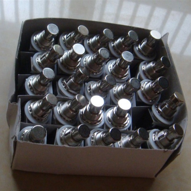 6脚脚踏开关/吉他效果器/带锁/无锁/PBS24-202/212