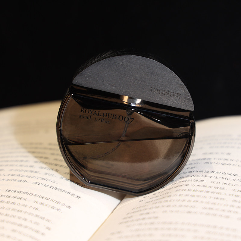 皇家乌木沉香木质香水男女士生持久淡香中性官方礼物礼盒tt正品