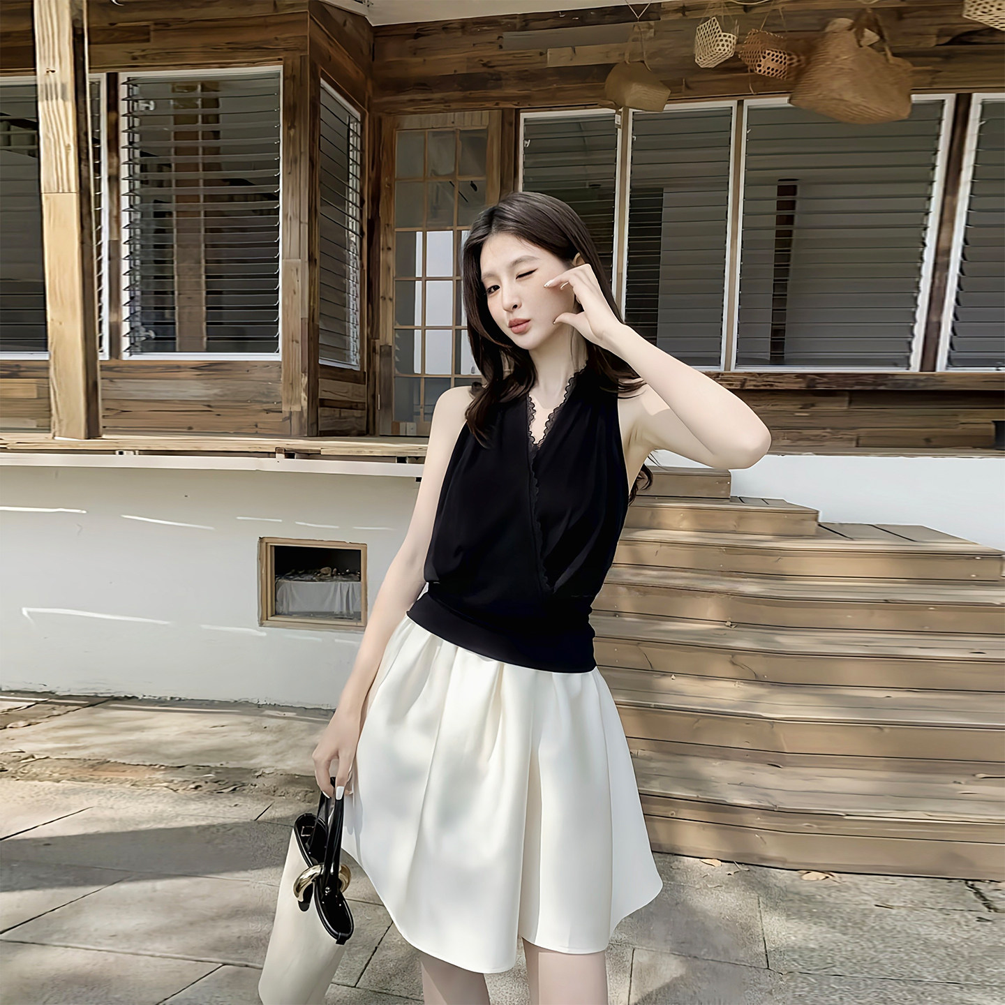 法式气质收腰V领无袖背心女压褶蓬蓬半裙一套2026夏季新款两件套