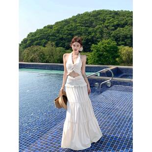 度假风套装 穿搭高腰半身裙杏色两件套 辣妹扭结美背挂脖背心女夏季