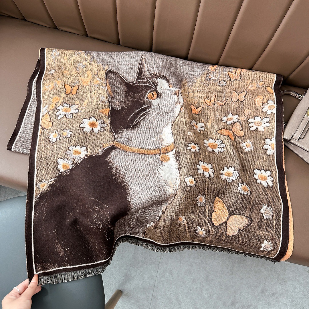 冬款仿羊绒大披肩可爱甜美猫咪气质围巾女秋冬保暖围脖空调房披肩