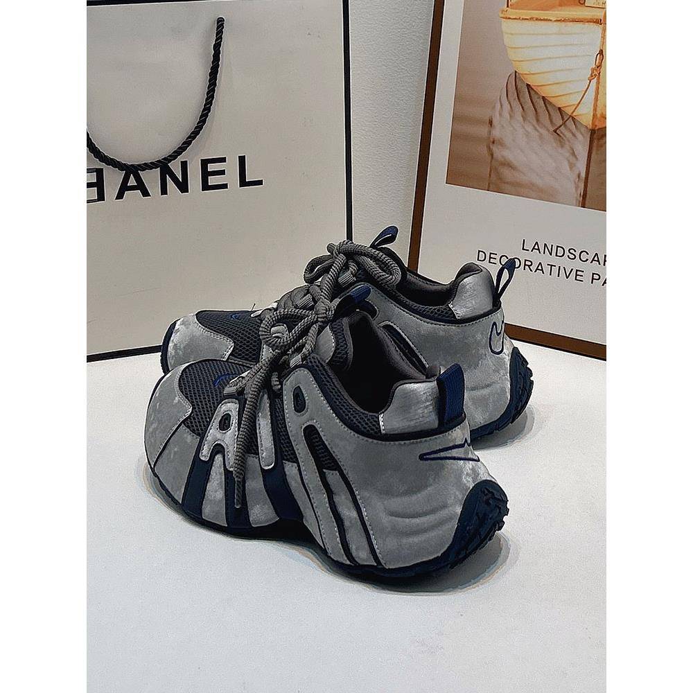 老爹鞋女款2025秋冬新款厚底增高轻便舒适运动鞋百搭透气休闲女鞋