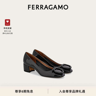 FERRAGAMO菲拉格慕女士大号Gancini扣饰高跟鞋 6期免息