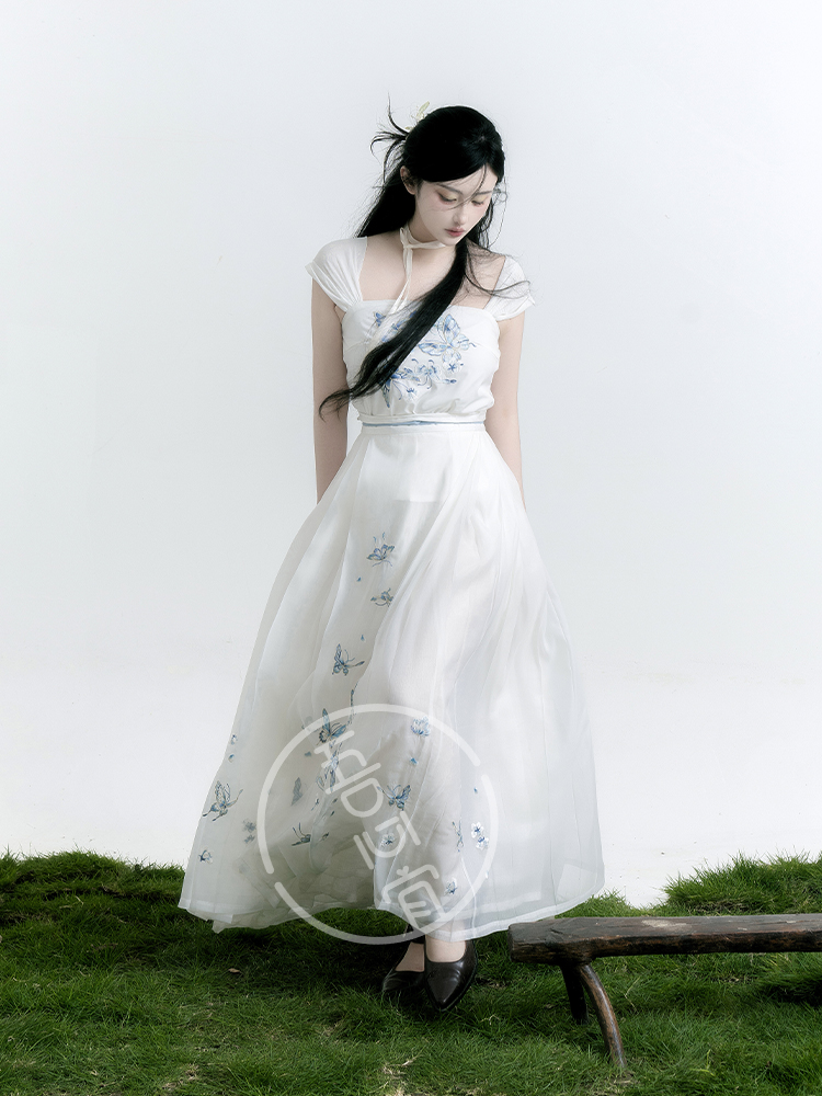 吾心宜[百蝶]汉服蝴蝶重工刺绣明制马面裙日常百搭原创国风仙气女