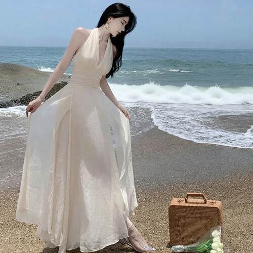 SL法式性感露背海边度假挂脖仙女