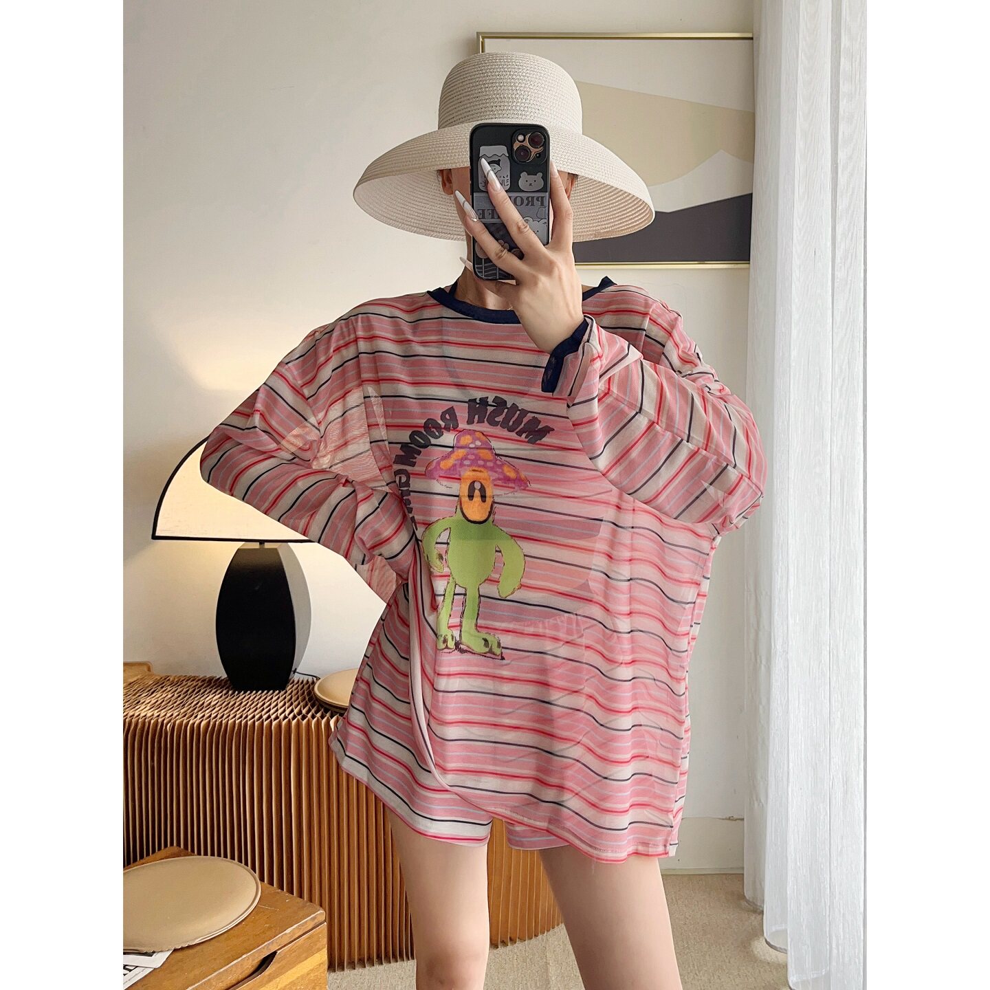 2025新款泳衣女甜美卡通小胸学生保守遮肚显瘦度假温泉泳装三件套