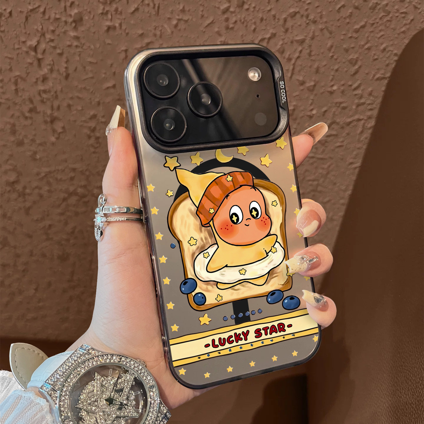 适用于苹果17promax手机壳蓝莓面包小人16plus支架高级感15/13磁吸12套新品防摔男女款17air保护套iPhone14