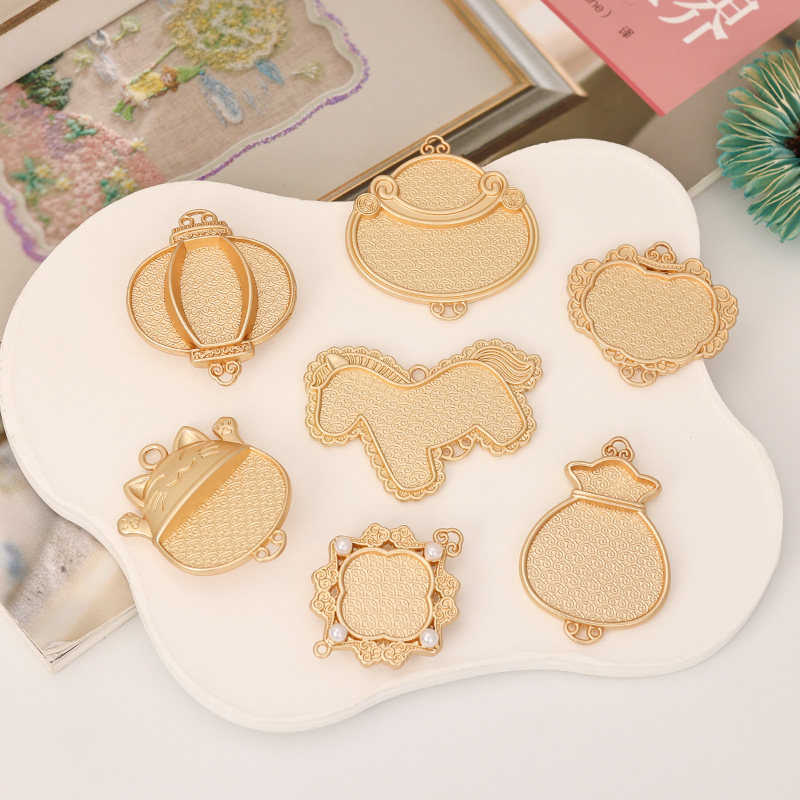 新中式宋锦古风吊坠手工DIY饰品配件保色双面造型吊坠压襟材料,居家布艺,其他/配件/DIY/缝纫,淘宝优惠券,粉丝福利购,淘宝优惠卷