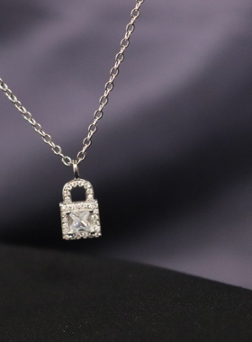 向卉意大利中古库存回流925银四芒星锁项链