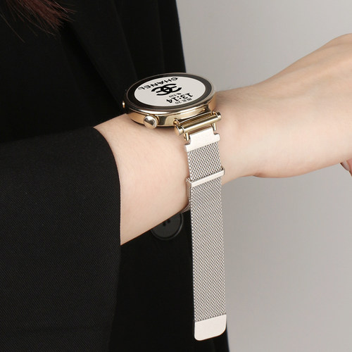 UHADA双磁吸金属米兰尼斯表带