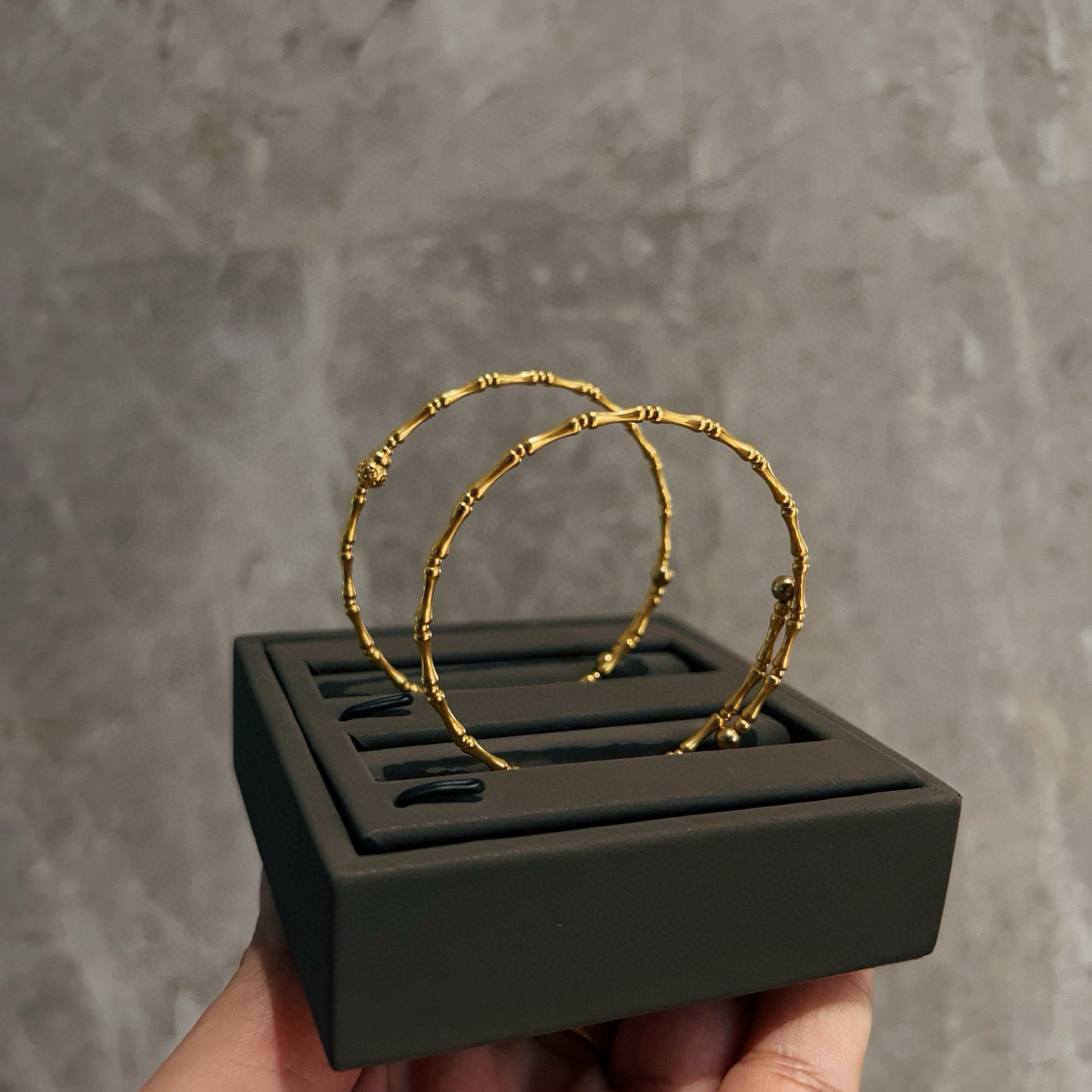 18K金竹节葫芦手镯原创设计实物拍摄深圳水贝实体店可代发,珠宝/钻石/翡翠,手饰,淘宝优惠券,粉丝福利购,淘宝优惠卷