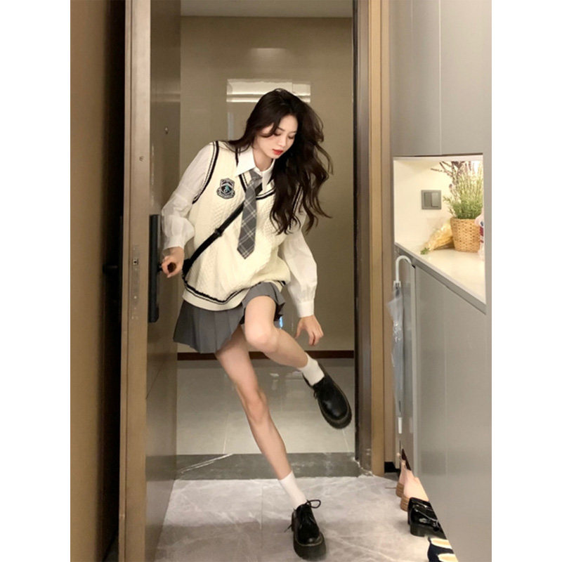 茶系穿搭一整套学院风jk制服套装连衣裙早初春季日系奶乖温柔女装