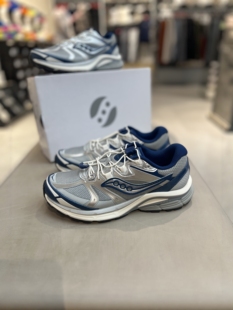 Saucony Kinvara菁 4 RE SE EVA休闲跑步鞋 男女同款绿米S79094-7