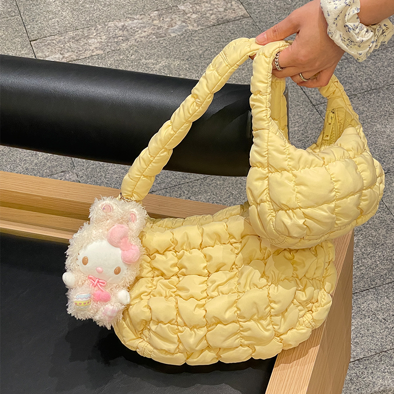 少女感云朵包包女高品质源头工厂
