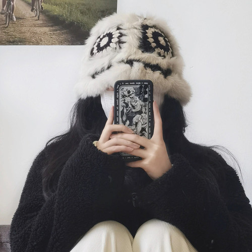 Classykey兔毛针织虎头帽子