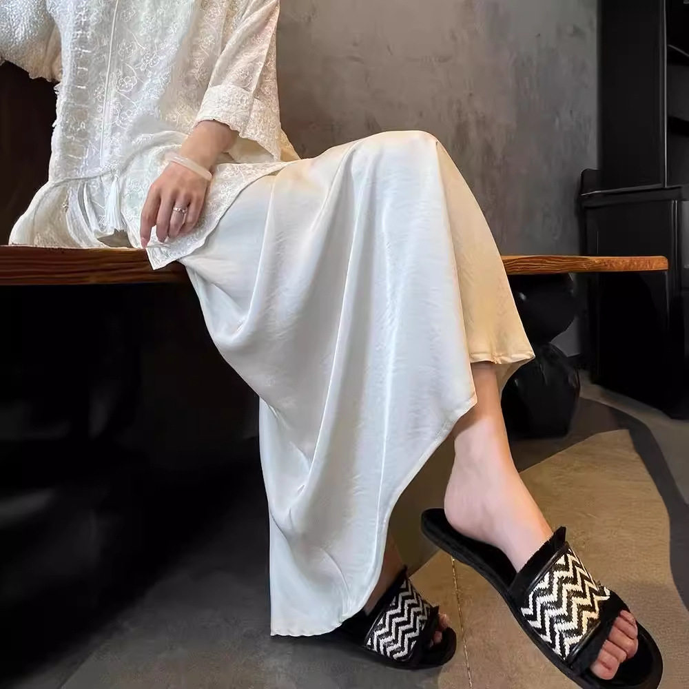 白色褶皱半身裙女2024新款夏季显瘦气质A字长裙醋酸缎面鱼尾裙子