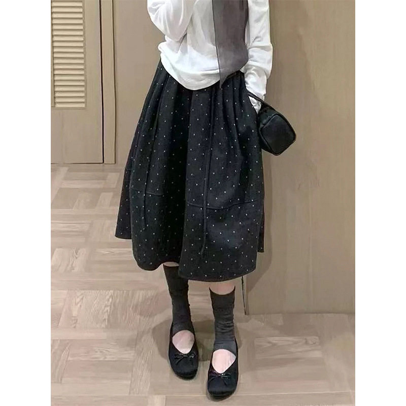 韩系波点花苞裙赫本风半身裙女装秋冬新款宽松显瘦百搭A字中长裙