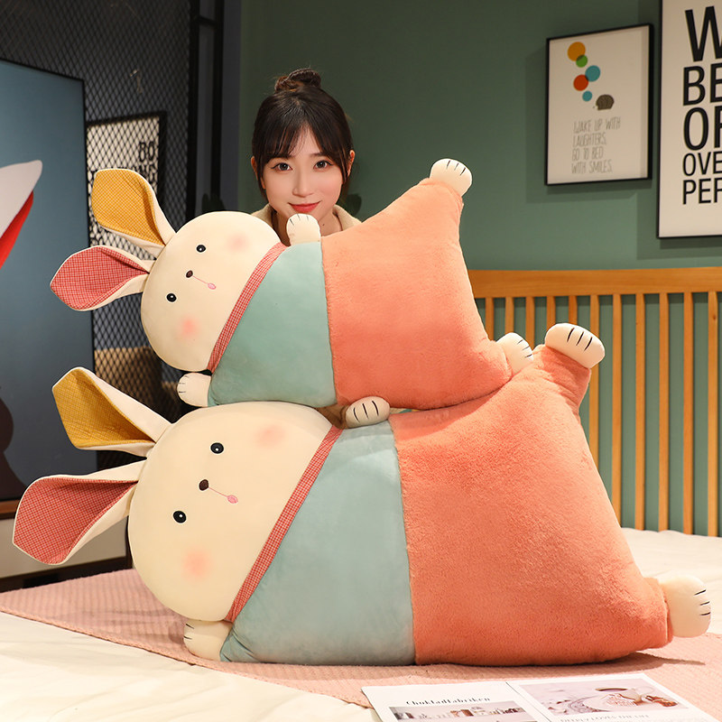暖阳招财兔抱枕办公室午睡枕趴桌子睡觉靠枕汽车靠垫护腰座椅靠背