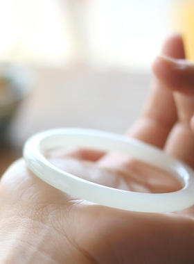 和田玉手镯高品质玉石羊脂白玉镯女款玉质凝脂54mm2天鉴赏带证书