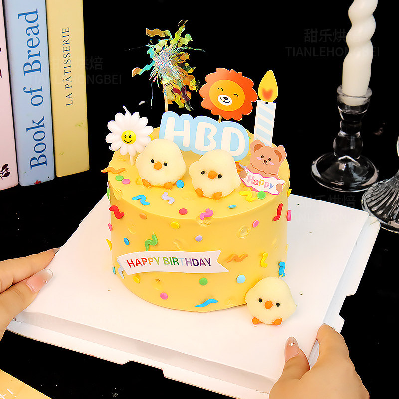 蛋糕装饰点缀小黄鸡棉花糖可爱小熊插卡烘焙专用彩色切片甜品摆件