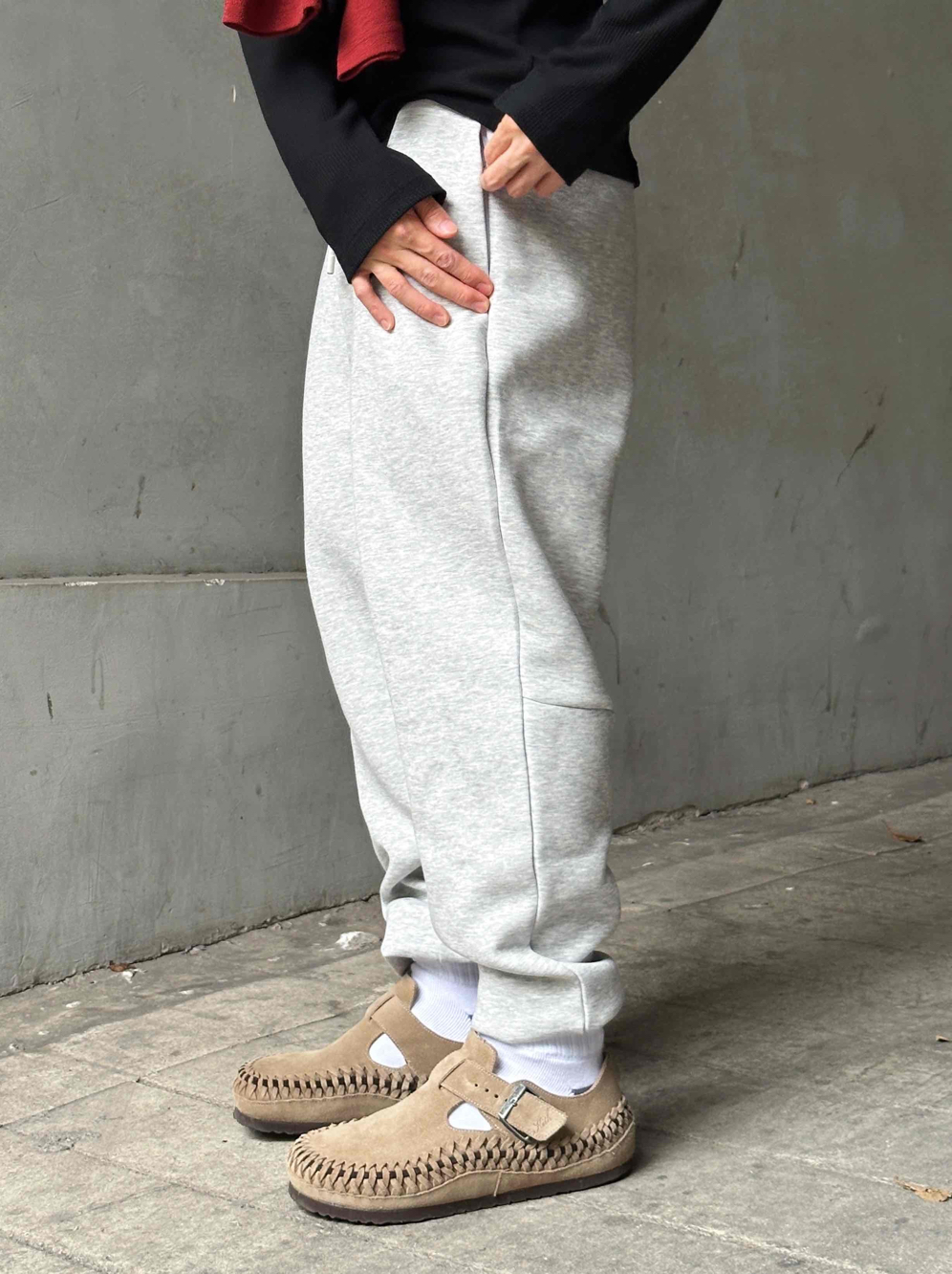 LLFA25SS 极简纯色精梳棉轻薄百搭微锥形收口卫裤