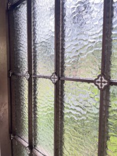 艺术夹丝压花玻璃屏风不锈钢隔断酒店会所大堂工程定制水晶背景墙