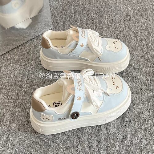 增高厚底鞋女2026新款春季板鞋可爱小猫小白鞋学生面包鞋