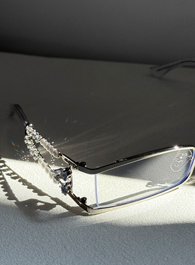 轻奢高级感方形镶钻个性未来感眼镜框男女潮拍照jennie同款近视镜