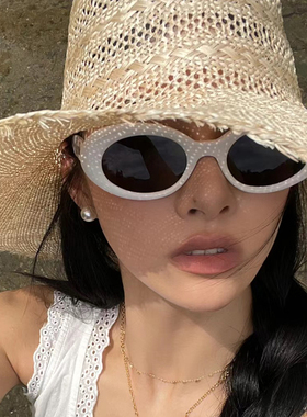 椭圆白色墨镜女潮个性复古网红