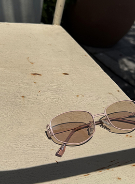 粉色欧美复古椭圆小框墨镜女潮高级感个性太阳镜辣妹风遮阳眼镜男