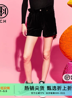 【王子璇同款】TCH潮牌轻奢新款黑色烫钻休闲短裤T69C216011