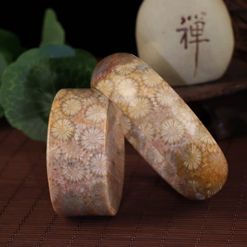 皇后珊瑚玉手镯天然大彩花玉化冰料原石菊花玉直播间专拍