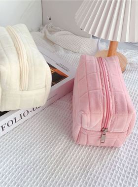 high quality Color Cosmetic Bag Travel Make Up Toiletry Bag