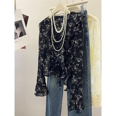 2025新款法式复古风系带V